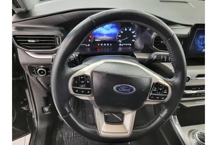$34331 : Ford Explorer 2023 AWD XLT 4 image 6