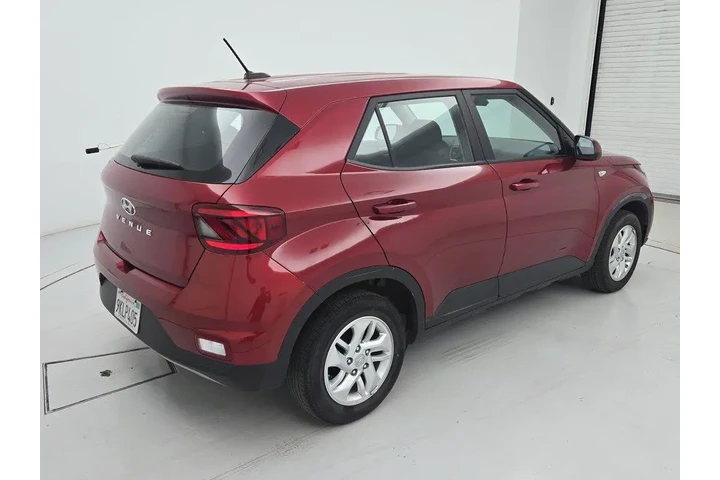 $16998 : Hyundai VENUE 2024 SE 4dr Cr image 5