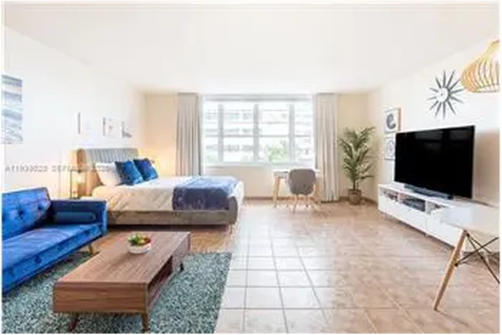 $3600 : Rental property with 0 bedro image 4