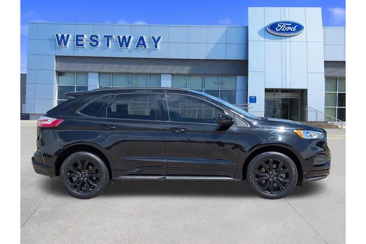 $23428 : Ford Edge 2022 AWD SE 4dr Cr image 2