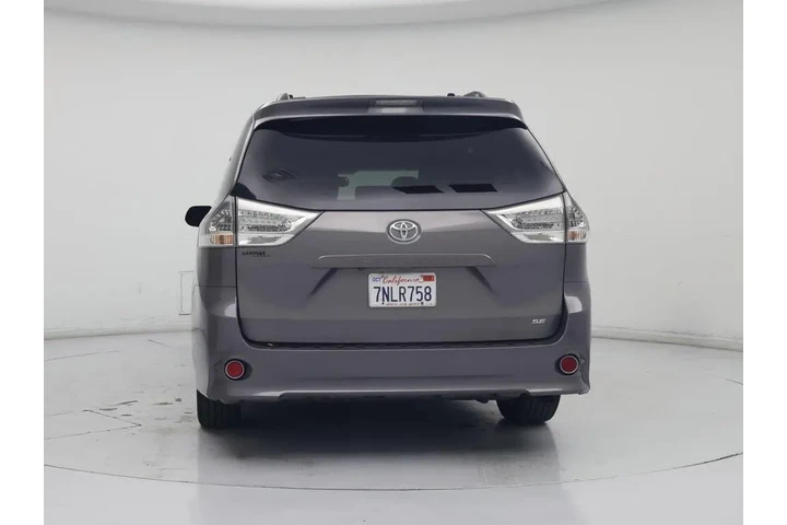$24998 : Toyota Sienna 2015 SE 8-Pass image 6