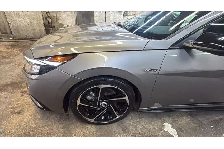 $21040 : Hyundai ELANTRA 2023 N Line image 9