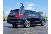 $39795 : Honda Odyssey 2024 Touring 4 thumbnail