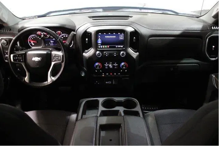$27989 : Chevrolet Silverado 1500 202 image 2