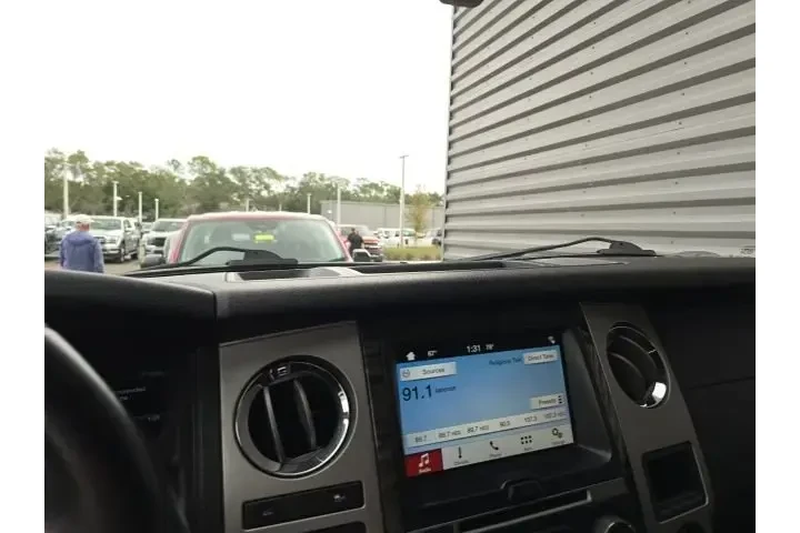 $14988 : Ford Expedition 2016 4x2 Lim image 9