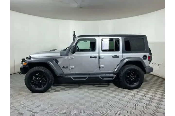 $31967 : Jeep Wrangler Unlimited 2020 image 5