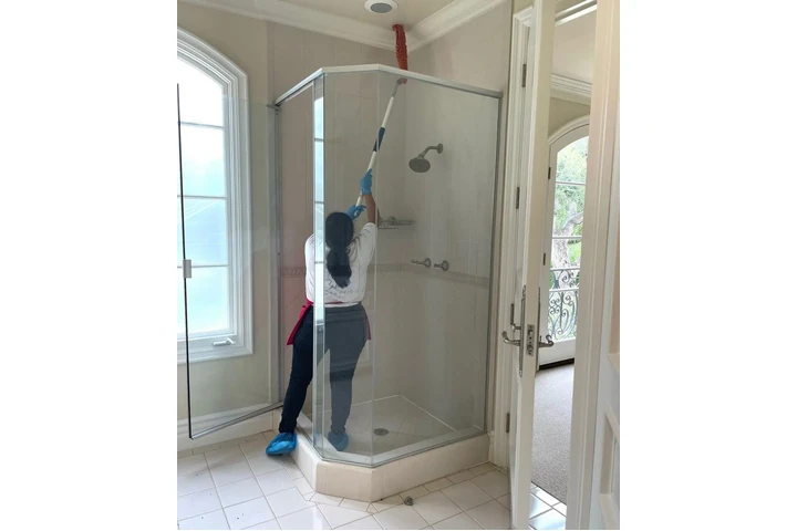 House cleaning image 2