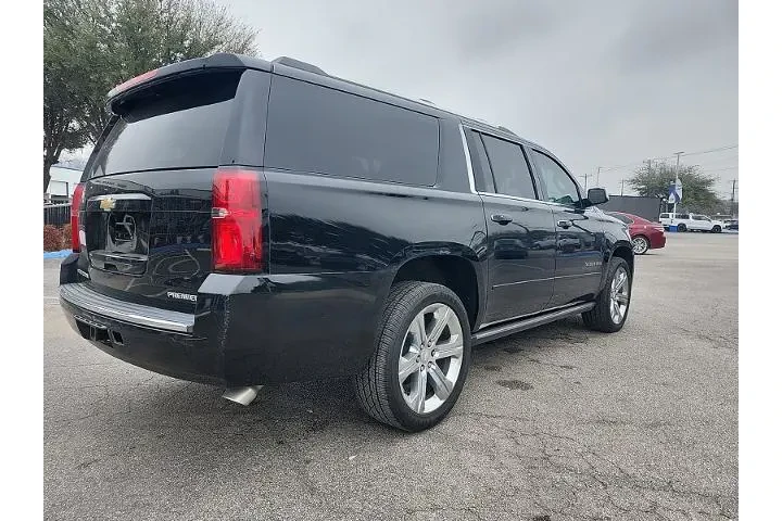 $26899 : Chevrolet Suburban 2019 4x4 image 3