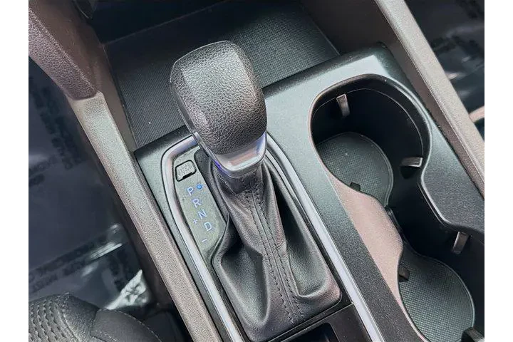 $12389 : Hyundai SANTA FE 2020 SEL 4d image 10