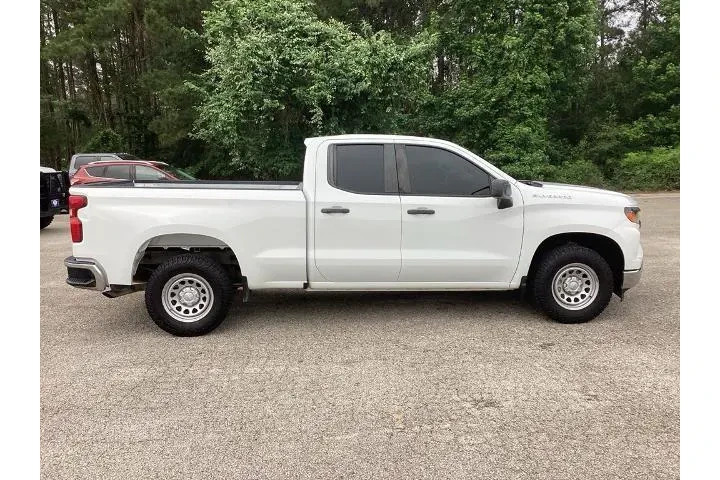 $21850 : Chevrolet Silverado 1500 202 image 4