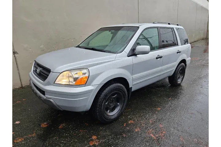 $3999 : 2004 Pilot EX image 3