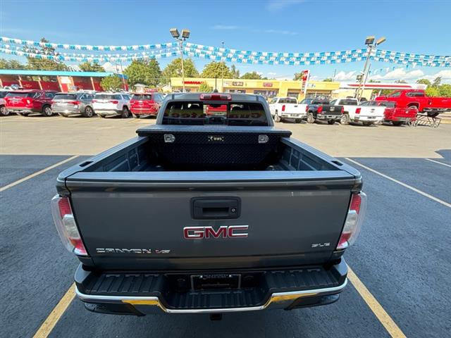 $27299 : 2019 GMC Canyon 4WD Crew Cab image 3