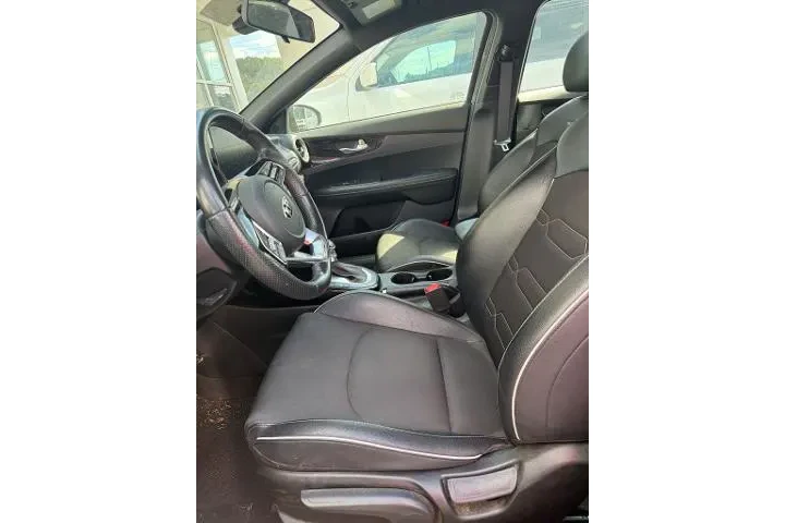 $11509 : Kia Forte 2020 GT Line 4dr S image 9