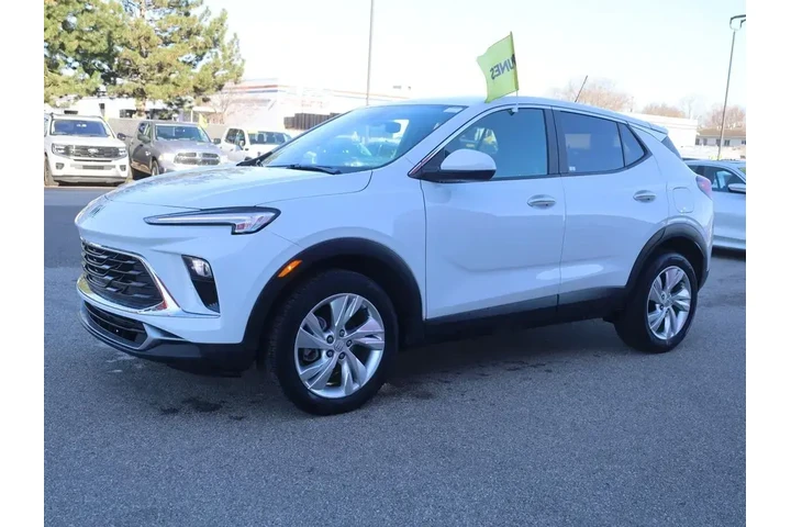 $20777 : Buick Encore GX 2025 AWD Pre image 5