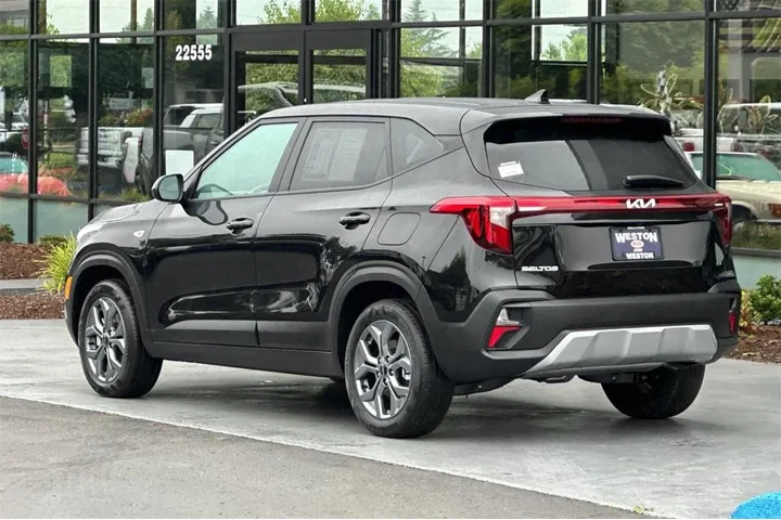 $24947 : Kia Seltos 2025 AWD LX 4dr S image 7