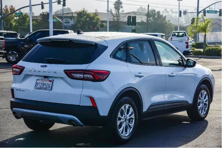 $30645 : Ford Escape 2025 Active 4dr image 6