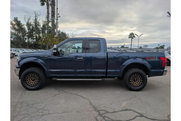 $39998 : Ford F-150 2020 4x4 Lariat 4 image 7