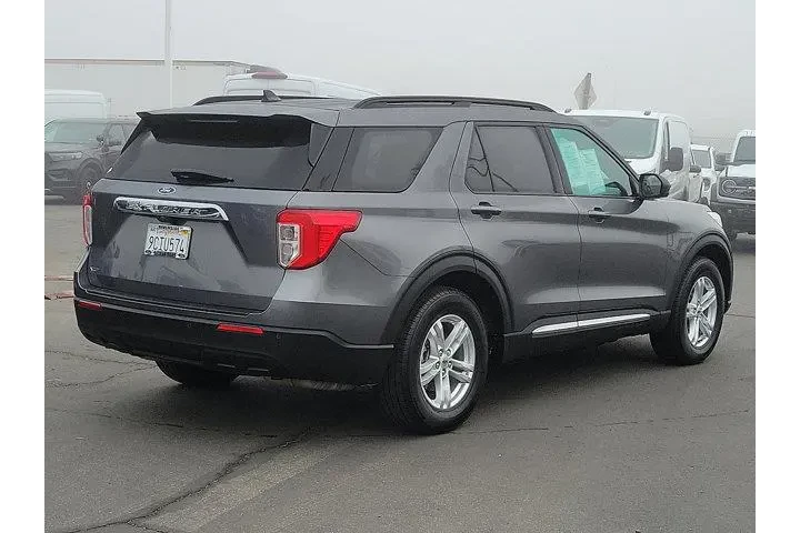 $21250 : Ford Explorer 2022 XLT 4dr S image 2