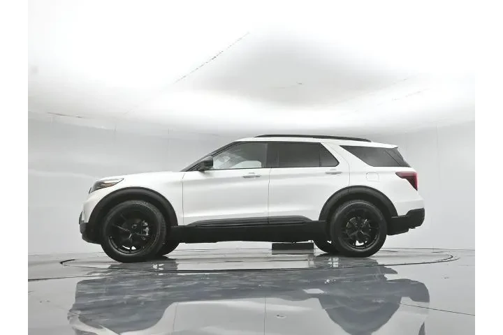 $30378 : Ford Explorer 2022 AWD Timbe image 10