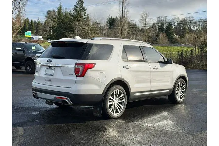 $17900 : Ford Explorer 2017 AWD Plati image 3