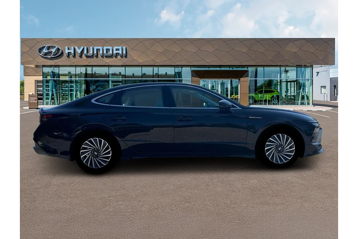 $27895 : Hyundai SONATA Hybrid 2025 S image 9