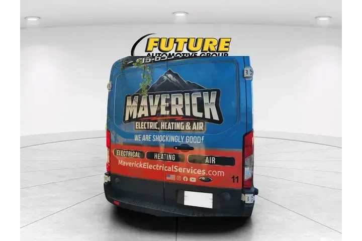 $33888 : Ford Transit 2023 250 3dr SW image 4