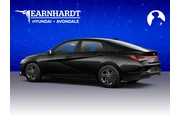 $17676 : Hyundai ELANTRA 2023 SEL 4dr thumbnail
