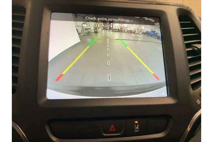 $24489 : Jeep Cherokee 2022 4x4 Latit image 6