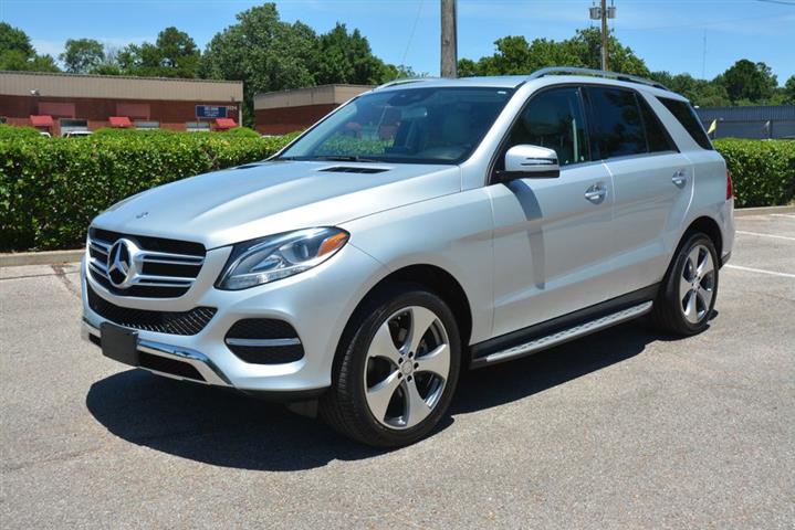 2016 Mercedes-Benz GLE 350 image 1