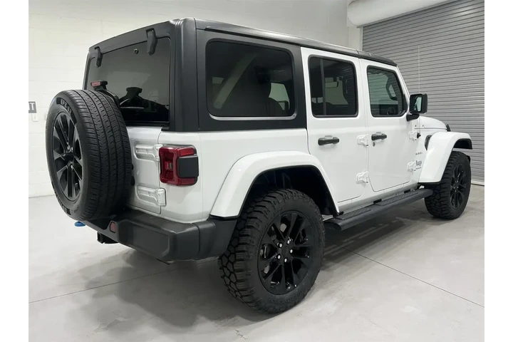 $25748 : Jeep Wrangler 2023 4x4 Sahar image 8