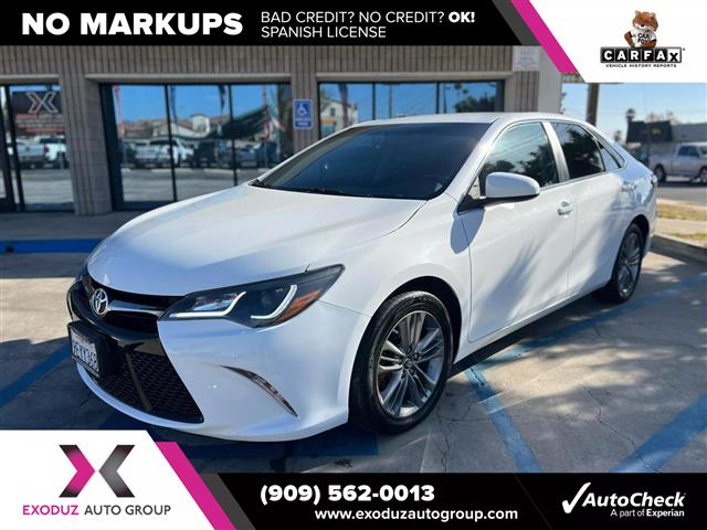 $12995 : 2017 Camry SE image 4