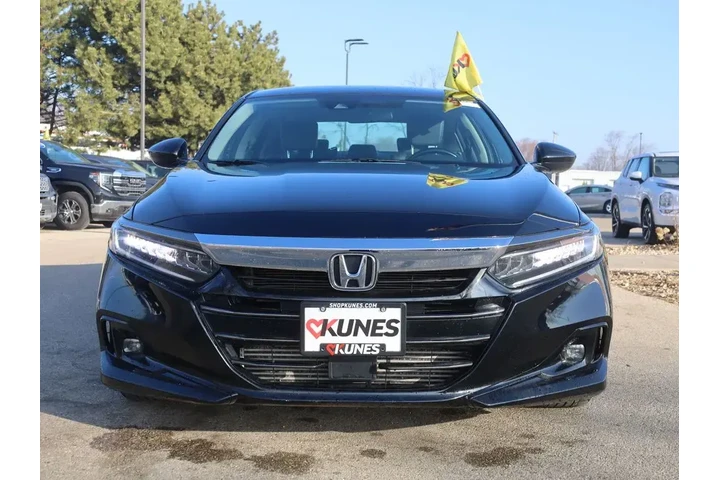 $22977 : Honda Accord 2021 Sport Spec image 3
