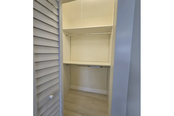 $1700 : 2 habitaciones y  LA image 4
