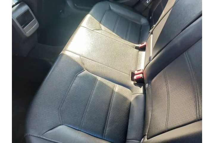 $12900 : 2018 Passat 2.0T R-Line image 7