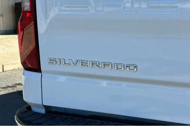 $27738 : Chevrolet Silverado 1500 202 image 9