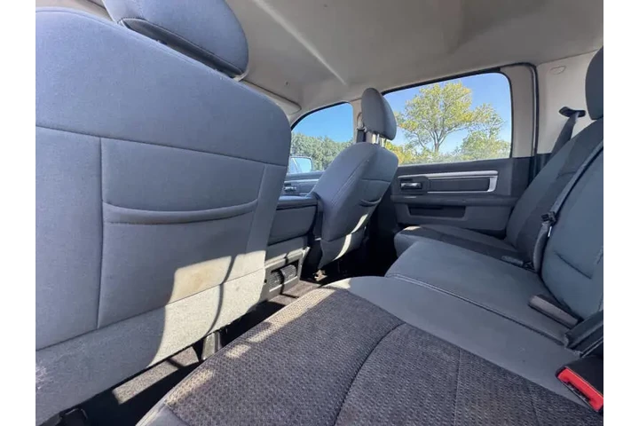 $17999 : 2017 RAM 1500 Big Horn image 10