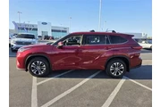 $26888 : Toyota Highlander 2020 AWD X thumbnail