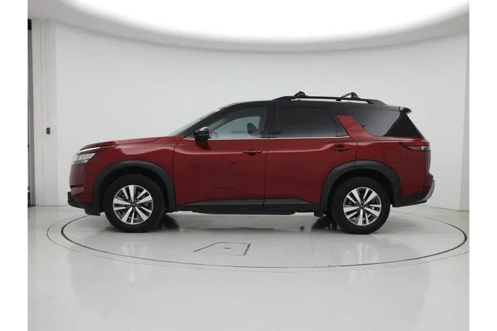 $28998 : Nissan Pathfinder 2023 SL 4d image 3