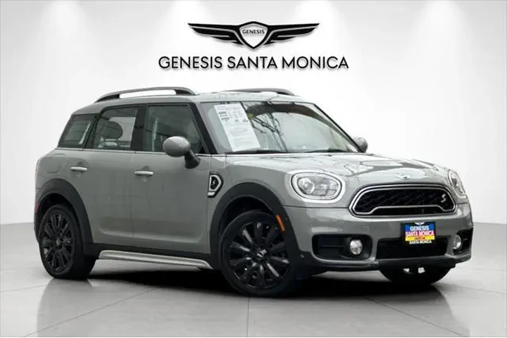 $10558 : MINI Countryman 2017 Cooper image 2