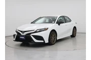 $29998 : Toyota Camry 2024 SE Nightsh thumbnail