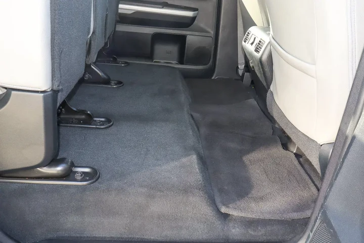 $36988 : 2018 Tundra 4WD Limited CrewM image 9