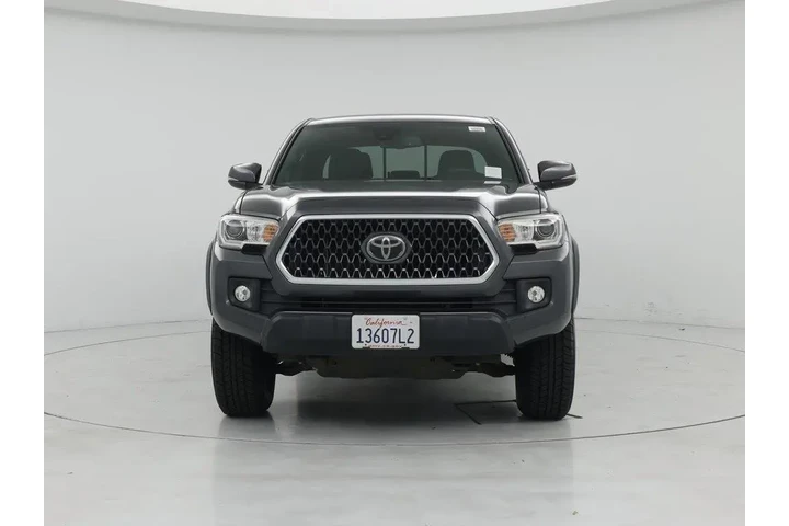 $32998 : Toyota Tacoma 2018 4x4 SR5 V image 5