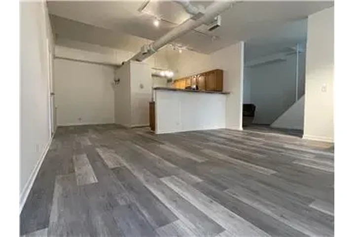 $4095 : Rental property with 3 bedro image 5