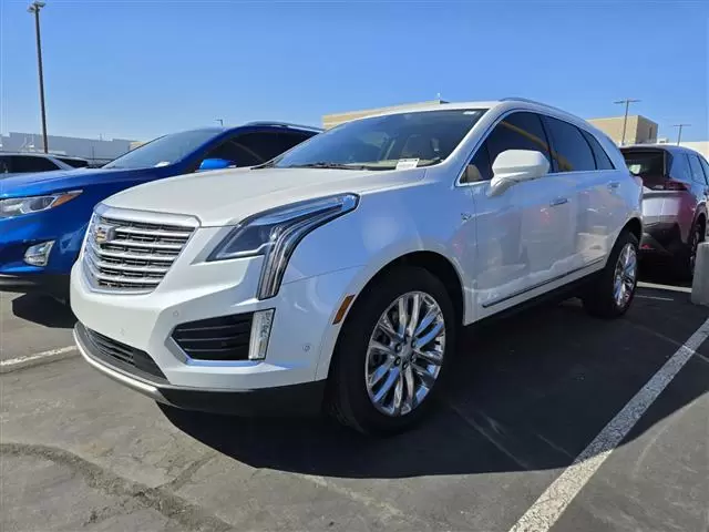 $19991 : Pre-Owned 2018 XT5 Platinum A image 2