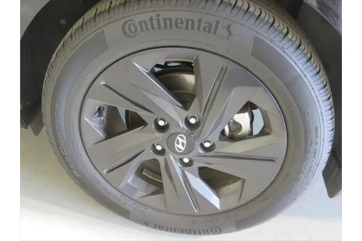 $16583 : Hyundai ELANTRA 2022 SEL 4dr image 9