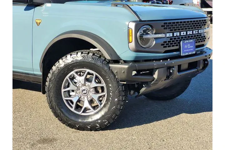 $39607 : Ford Bronco 2022 4x4 Base Ad image 6