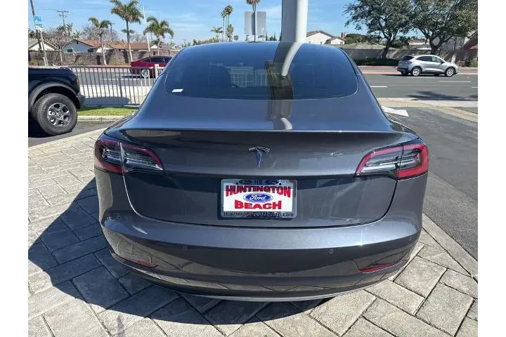 $24688 : Tesla Model 3 2022 4dr Sedan image 6