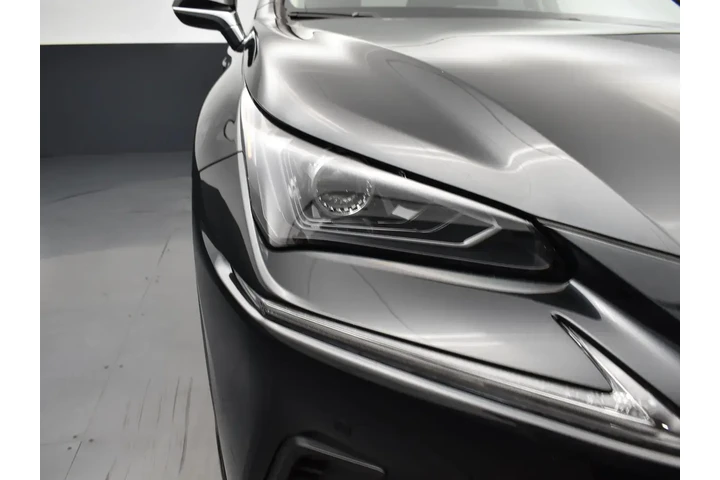 $26652 : Lexus NX 300 2021 AWD 4dr Cr image 6