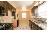 $2500 : Available 3Bed 2Bat in LA thumbnail