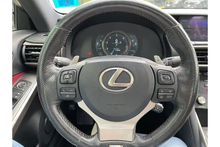$21995 : Lexus IS 300 2018 AWD 4dr Se image 8